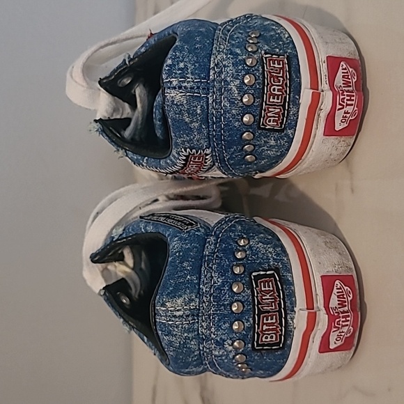 Vans X Cobra Kai Eagle Fang Karate Old Skool Skateboard Sneakers Shoes Kids Sz 1 - Picture 4 of 12